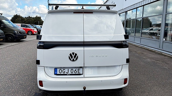 Volkswagen ID. Buzz 11 of 12