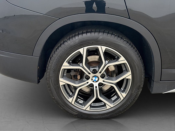 BMW X1 30 of 30