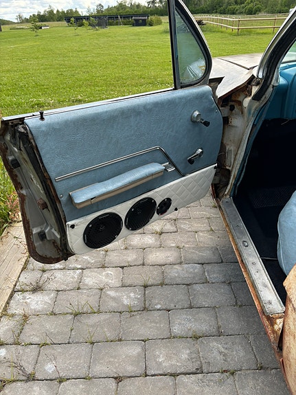 Chevrolet Impala 8 of 8