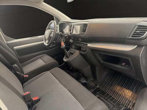 Toyota Proace Verso 24 of 28