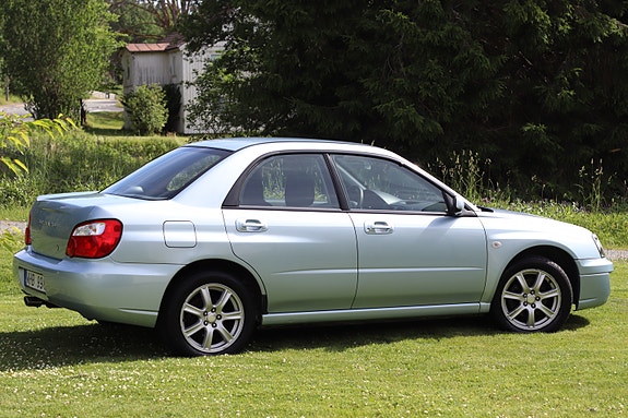 Subaru Impreza 5 of 5