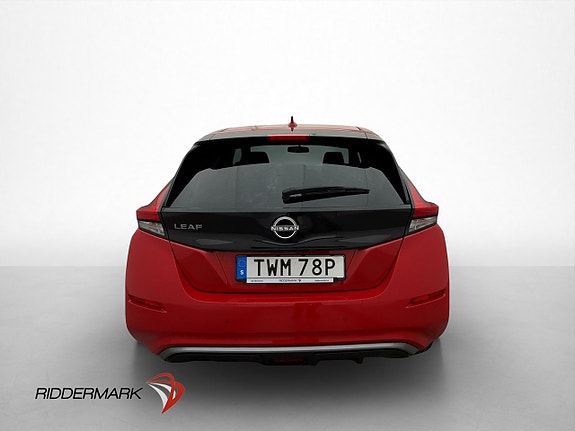 Nissan Leaf 7 of 30