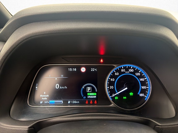 Nissan Leaf 18 of 30
