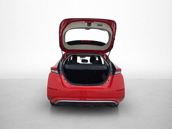 Nissan Leaf 28 of 30