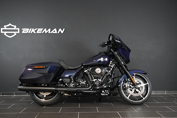 Harley-Davidson FLHX Street Glide 117" 3 of 11