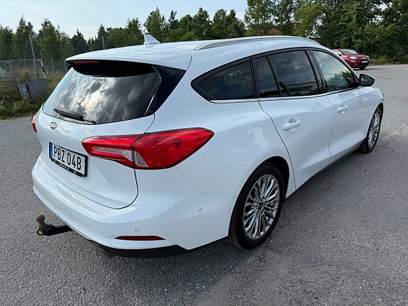 Ford Focus 5 of 5