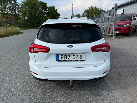 Ford Focus 4 of 5