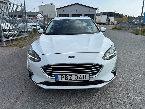 Ford Focus 8 of 13