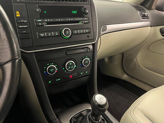 Saab 9-3 14 of 18