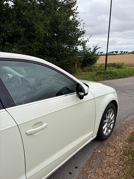 Audi A3 3 of 9