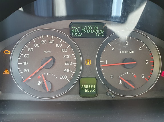 Volvo V50 14 of 26