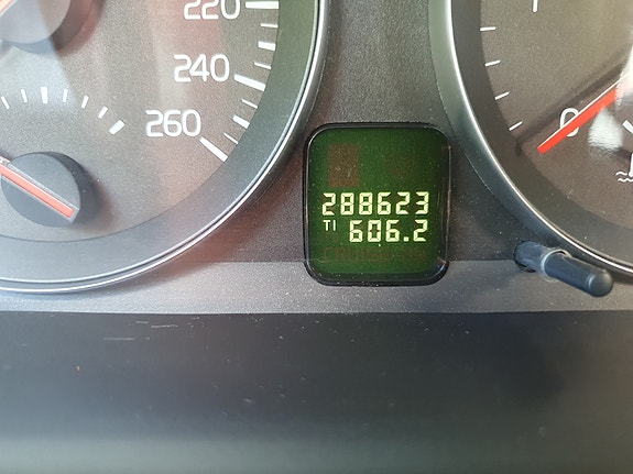 Volvo V50 10 of 26