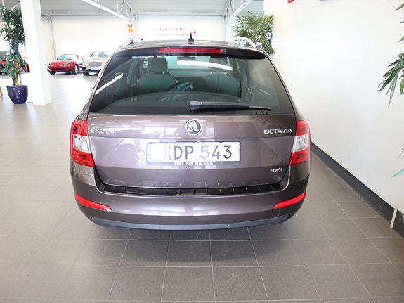 Skoda Octavia 5 of 5