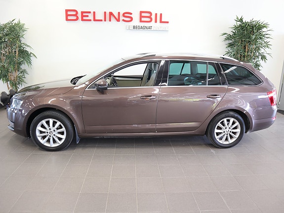 Skoda Octavia 3 of 5