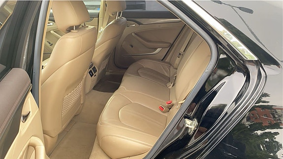 Cadillac CTS 5 of 5
