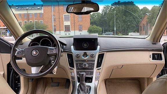 Cadillac CTS 4 of 5