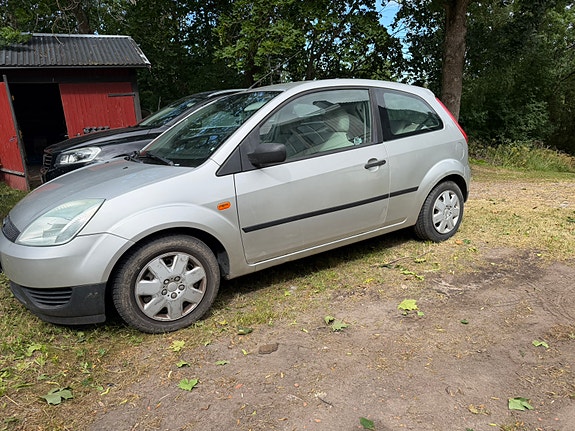 Ford Fiesta 5 of 5