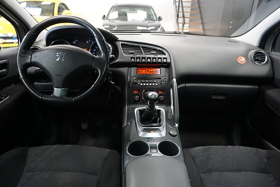 Peugeot 3008 10 of 21