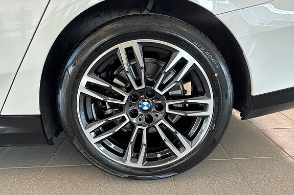 BMW 530e 6 of 20