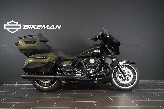 Harley-Davidson FLHXL Street Glide Limited - Black Trim 2 of 13
