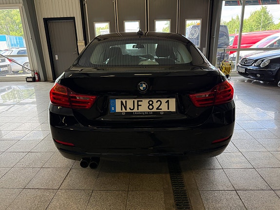 BMW 420i 4 of 5