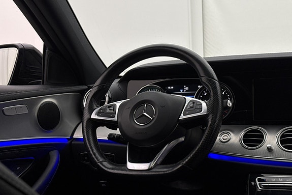 Mercedes-Benz E220 d 25 of 30