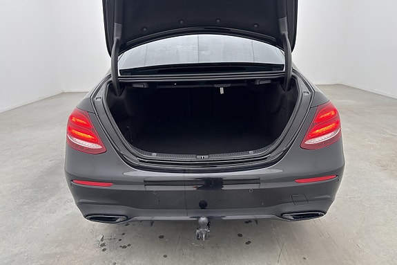 Mercedes-Benz E220 d 12 of 30