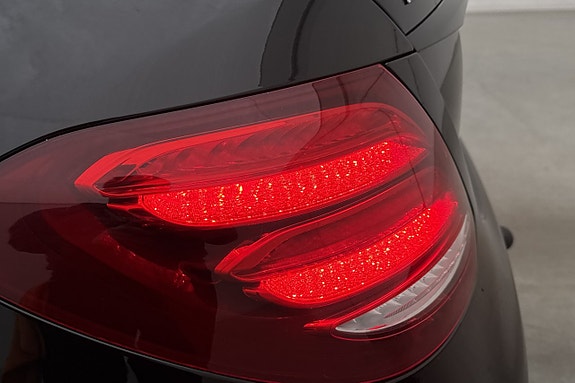 Mercedes-Benz E220 d 17 of 30