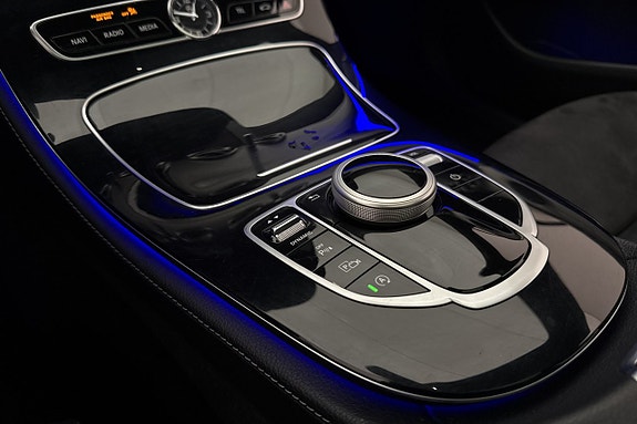 Mercedes-Benz E220 d 29 of 30