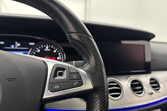 Mercedes-Benz E220 d 21 of 30