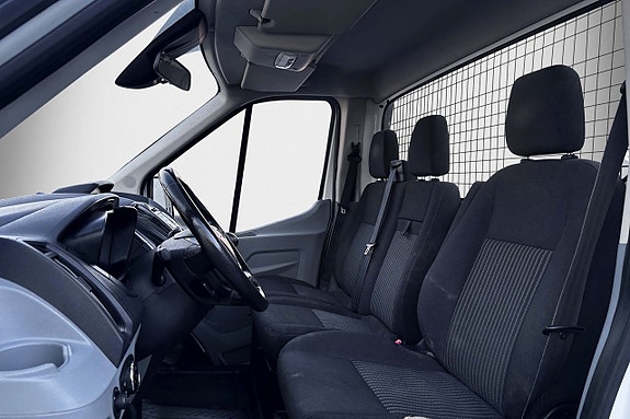 Ford Transit 16 of 20