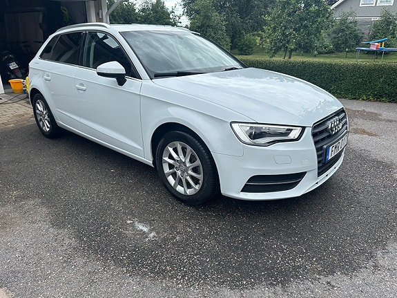 Audi A3 3 of 5