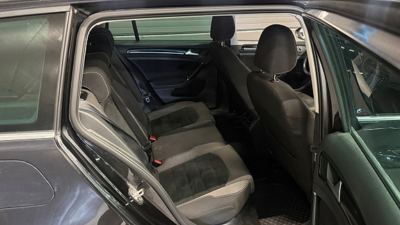 Volkswagen Golf I 14 of 24