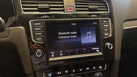 Volkswagen Golf I 19 of 24