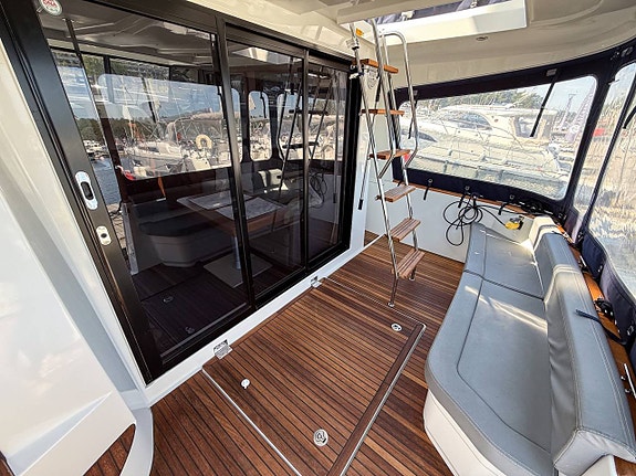 Beneteau Swift Trawler 34 | 2014 4 of 5