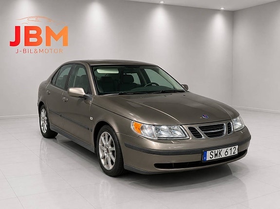 Saab 9-5 2 of 6