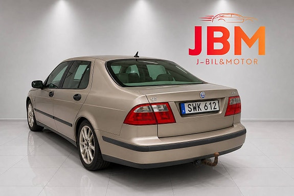 Saab 9-5 4 of 6