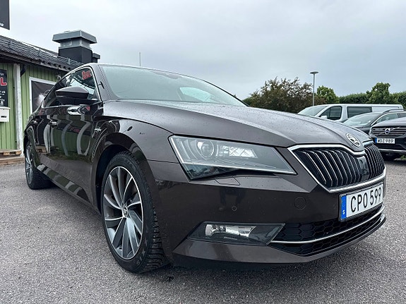 Skoda Superb 5 of 5