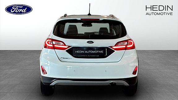 Ford Fiesta 7 of 12