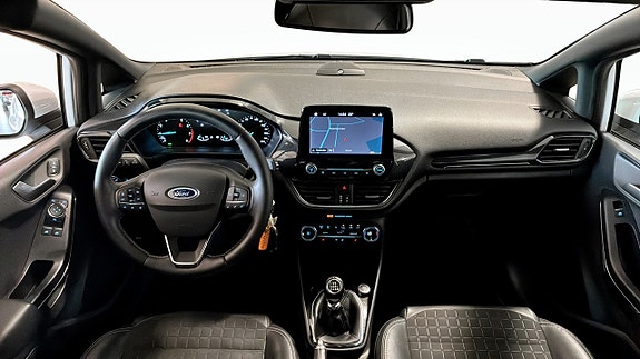 Ford Fiesta 4 of 12