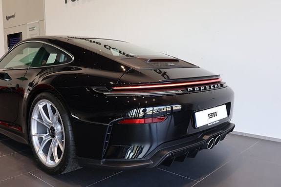 Porsche 911 GT3 11 of 11