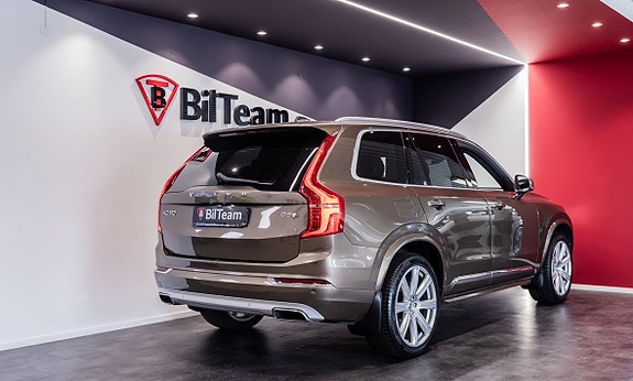 Volvo XC90 6 of 20