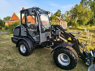 Weidemann 2080 Black edition 4 of 5
