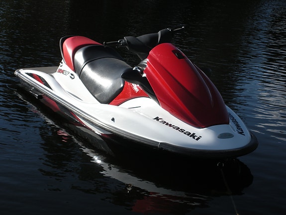 Kawasaki STF 12f 4 of 5