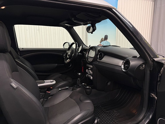 MINI Clubman Cooper D 12 of 18