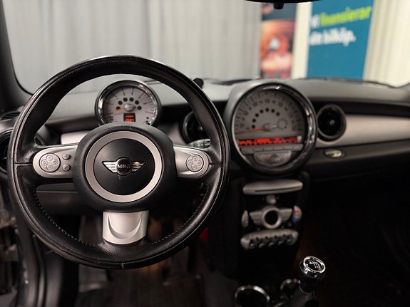 MINI Clubman Cooper D 10 of 18
