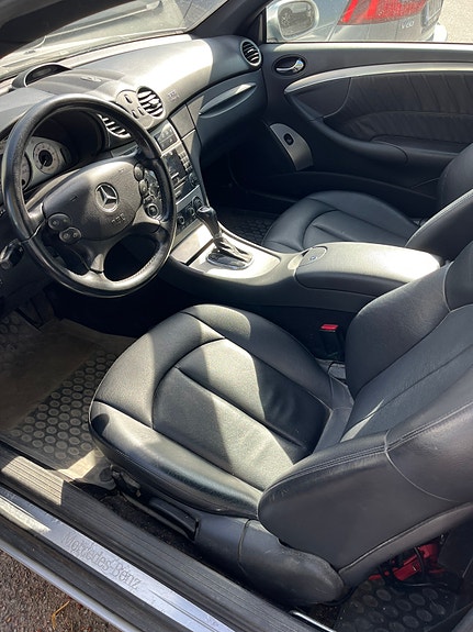 Mercedes-Benz CLK200 10 of 10