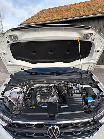 Volkswagen T-Roc 5 of 5