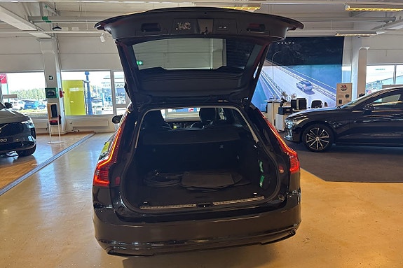 Volvo V90 15 of 27