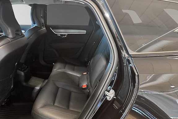 Volvo V90 8 of 27